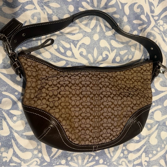 Coach Hobo bag, brown signature print with leather strap and trim. - Picture 10 of 12